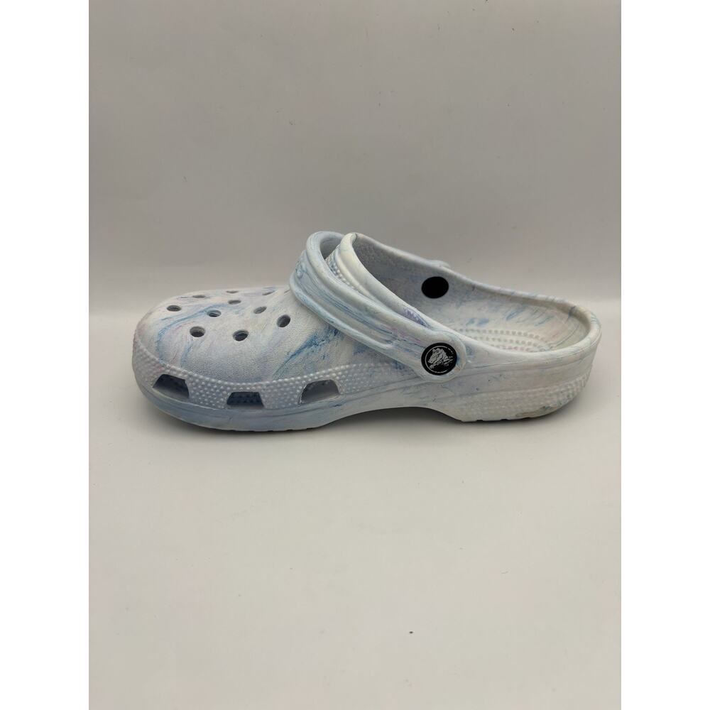 Crocs Classic Marbled Blue Clogs Women Size 6 - Picture 6 of 9